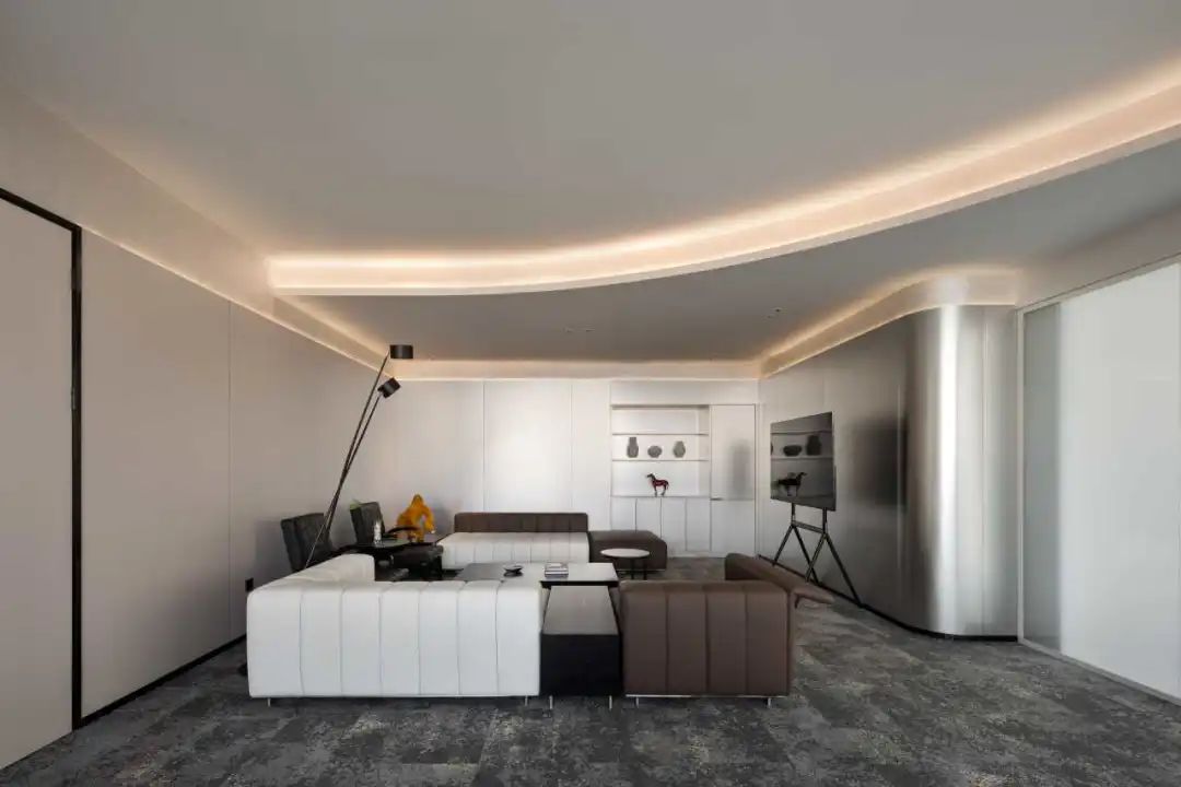 甲級寫字樓匠心商管高端企業(yè)辦公室裝修設(shè)計(jì)(圖13) 甲級寫字樓匠心商管高端企業(yè)辦公室裝修設(shè)計(jì)(圖13)