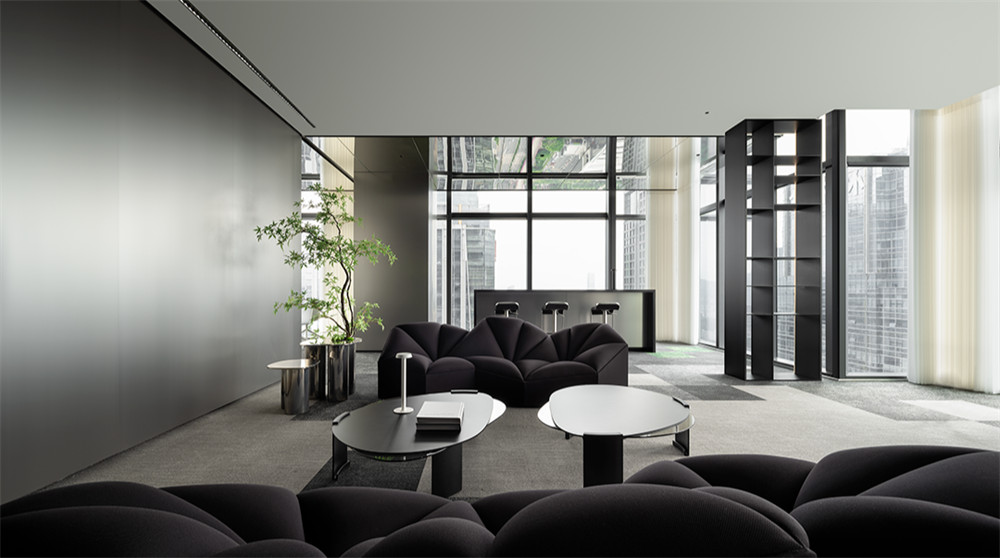 鄭州金博大推薦留學專業(yè)咨詢機構辦公室裝修設計方案(圖4) 鄭州金博大推薦留學專業(yè)咨詢機構辦公室裝修設計方案(圖4)