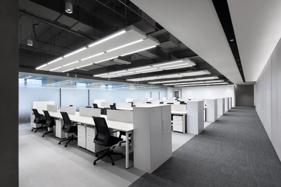 極簡(jiǎn)藝術(shù)風(fēng)直播公司多媒體辦公室裝修設(shè)計(jì)方案(圖16) 極簡(jiǎn)藝術(shù)風(fēng)直播公司多媒體辦公室裝修設(shè)計(jì)方案(圖16)