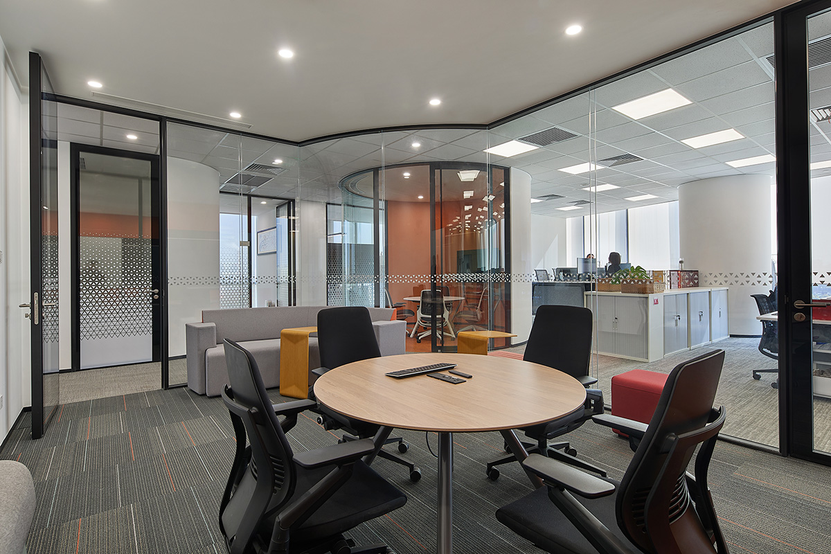 現(xiàn)代簡約風(fēng)醫(yī)療科技公司辦公室&展廳裝修設(shè)計(jì)(圖7) 現(xiàn)代簡約風(fēng)醫(yī)療科技公司辦公室&展廳裝修設(shè)計(jì)(圖7)