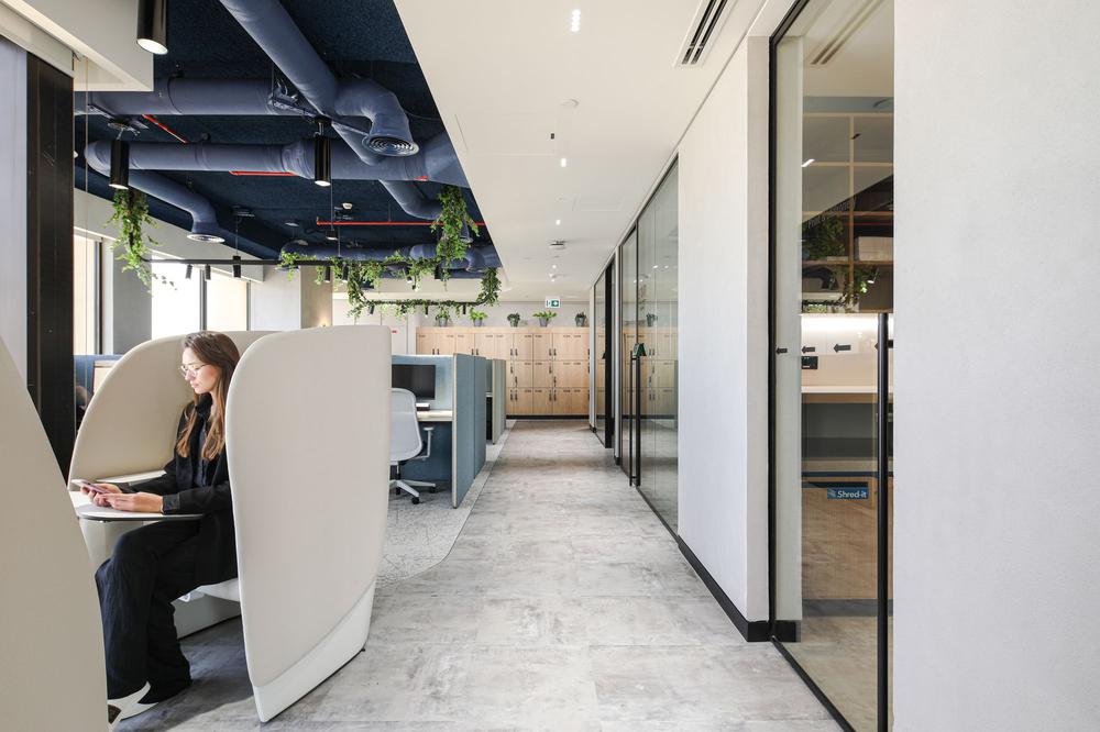 鄭州金博大分享活力多彩的咨詢公司辦公室裝修案例(圖5) 鄭州金博大分享活力多彩的咨詢公司辦公室裝修案例(圖5)