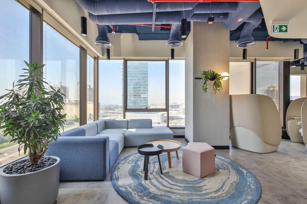 鄭州金博大分享活力多彩的咨詢公司辦公室裝修案例(圖13) 鄭州金博大分享活力多彩的咨詢公司辦公室裝修案例(圖13)