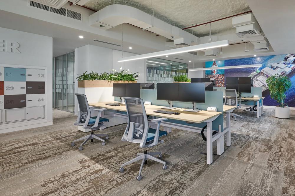 鄭州金博大推薦開(kāi)放協(xié)作的能源公司辦公室裝修設(shè)計(jì)(圖8) 鄭州金博大推薦開(kāi)放協(xié)作的能源公司辦公室裝修設(shè)計(jì)(圖8)