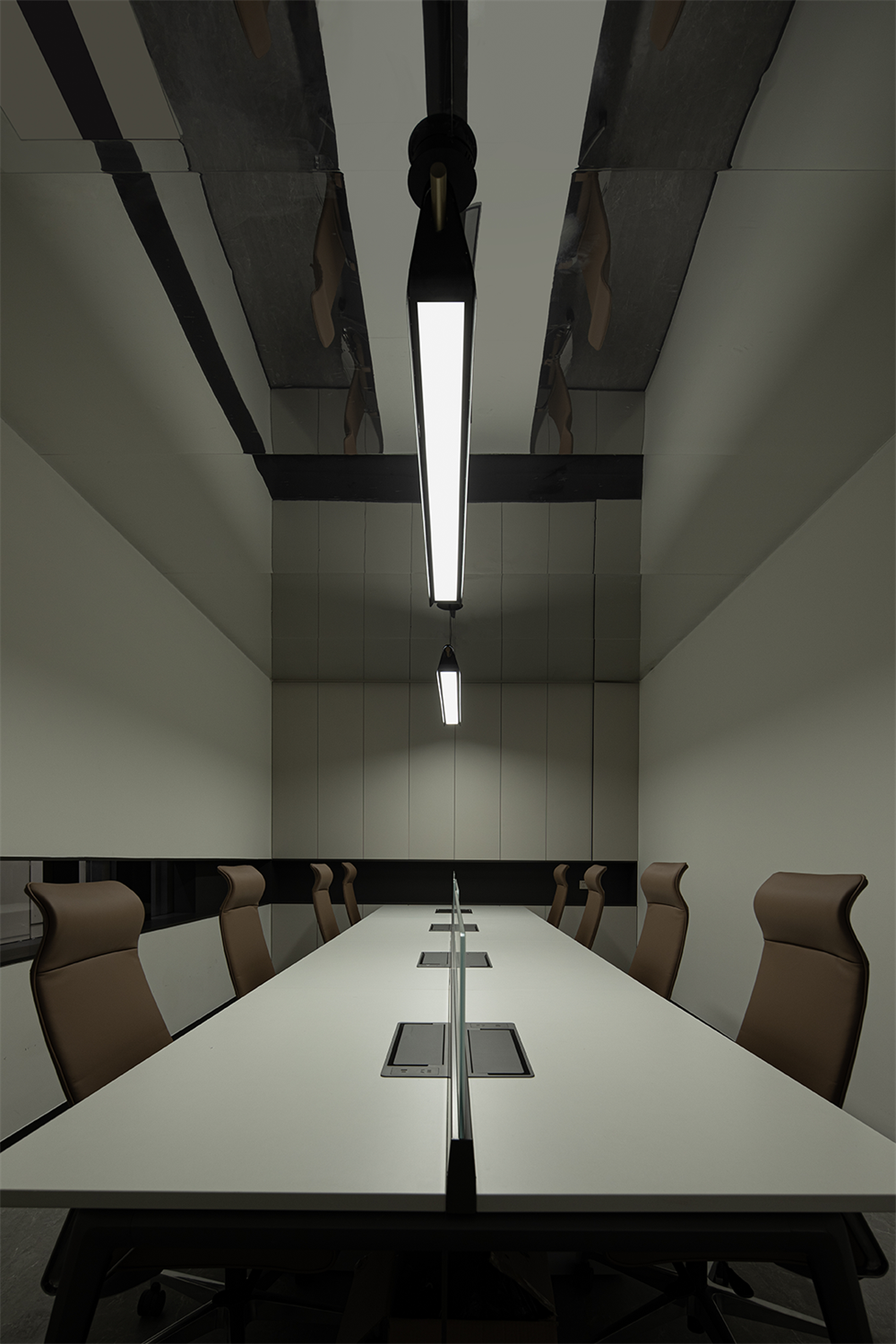 極簡純粹的濱綠大廈辦公室裝修設(shè)計方案(圖10) 極簡純粹的濱綠大廈辦公室裝修設(shè)計方案(圖10)