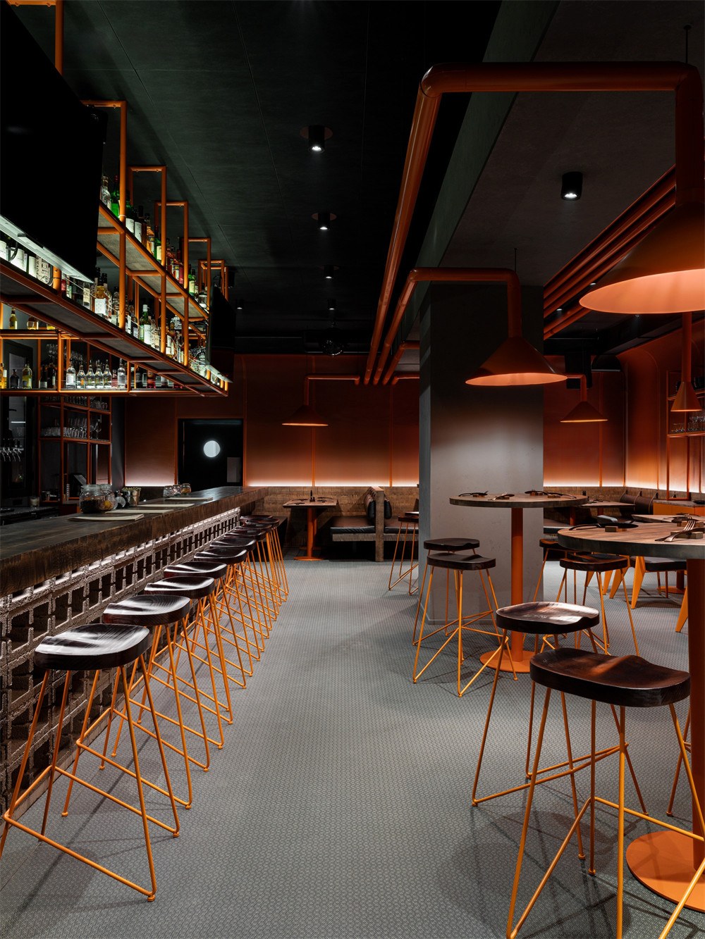 金屬工業(yè)風(fēng)牛肉投幣燒烤店裝修設(shè)計方案(圖3) 金屬工業(yè)風(fēng)牛肉投幣燒烤店裝修設(shè)計方案(圖3)