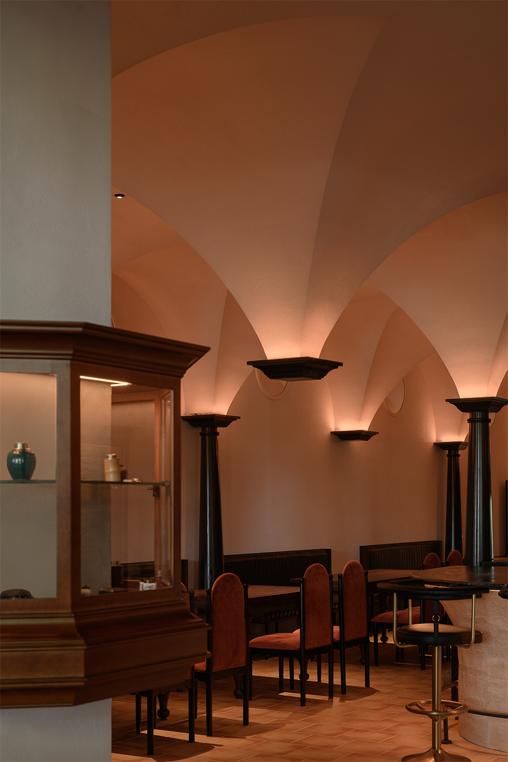 鄭州金博大分享積興里連鎖咖啡廳裝修設(shè)計(jì)(圖5) 鄭州金博大分享積興里連鎖咖啡廳裝修設(shè)計(jì)(圖5)