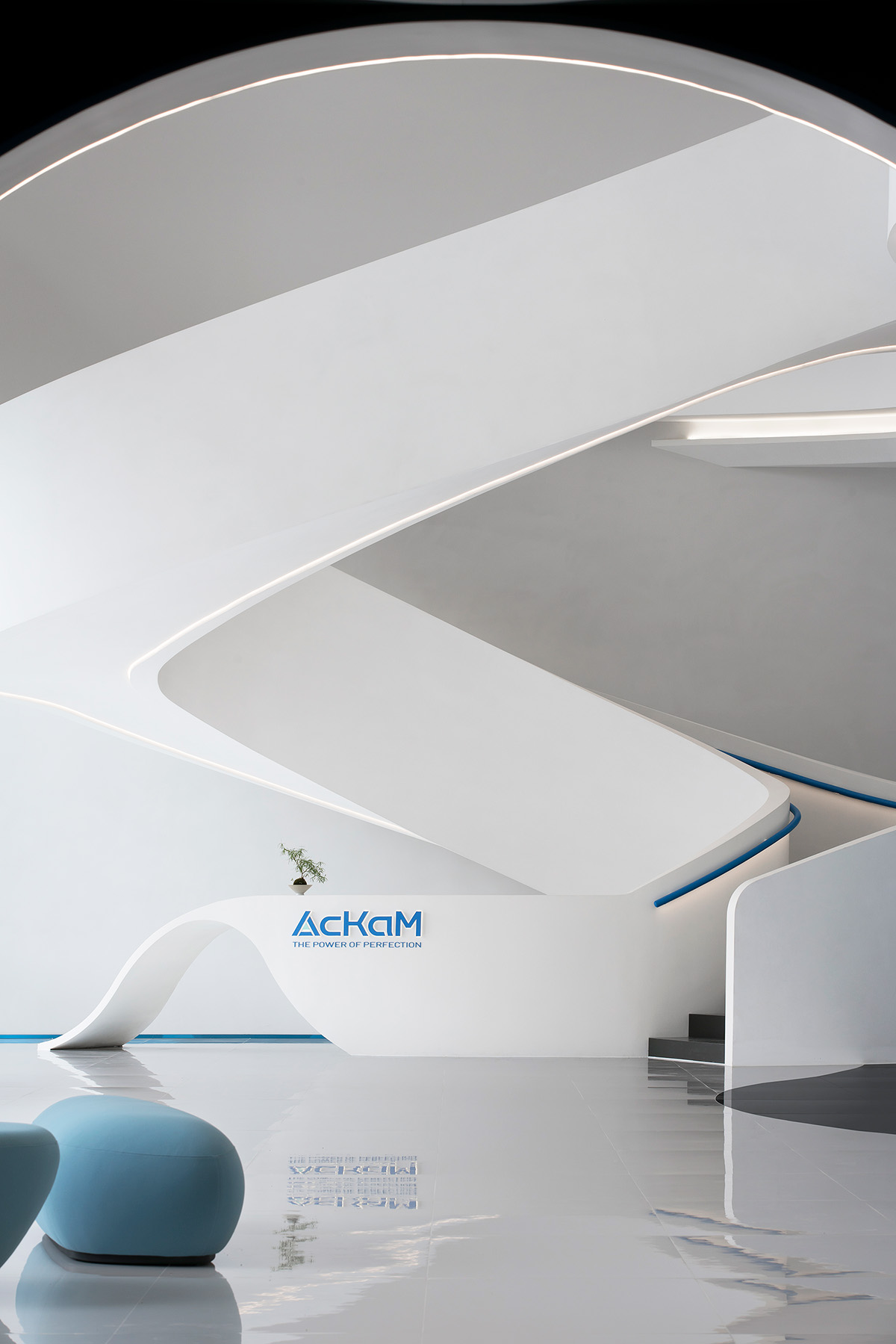 14000平艾肯工業(yè)總部辦公樓裝修設(shè)計(jì)方案(圖1) 14000平艾肯工業(yè)總部辦公樓裝修設(shè)計(jì)方案(圖1)