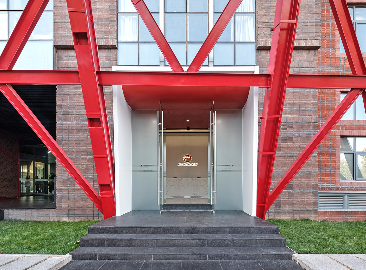 鄭州金博大推薦華為海思東升科技園辦公室裝修設(shè)計(圖1) 鄭州金博大推薦華為海思東升科技園辦公室裝修設(shè)計(圖1)