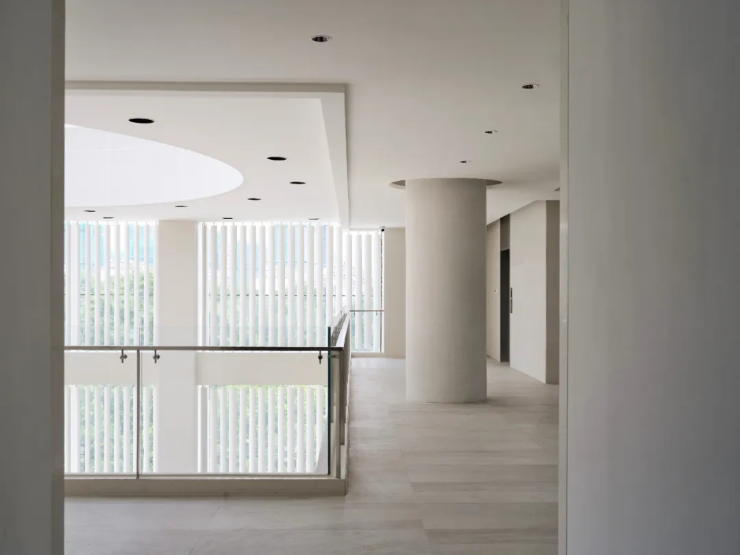 4000平德俊新材料總部辦公樓裝修設(shè)計(jì)方案(圖9) 4000平德俊新材料總部辦公樓裝修設(shè)計(jì)方案(圖9)