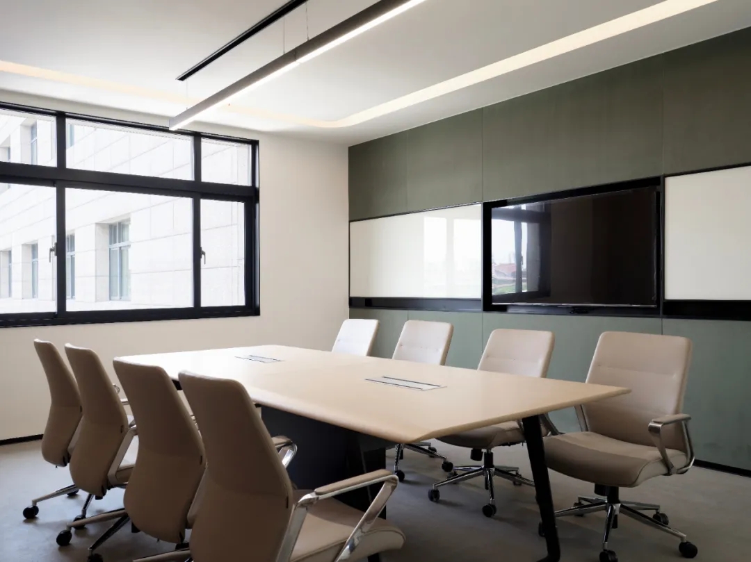 4000平德俊新材料總部辦公樓裝修設(shè)計(jì)方案(圖14) 4000平德俊新材料總部辦公樓裝修設(shè)計(jì)方案(圖14)