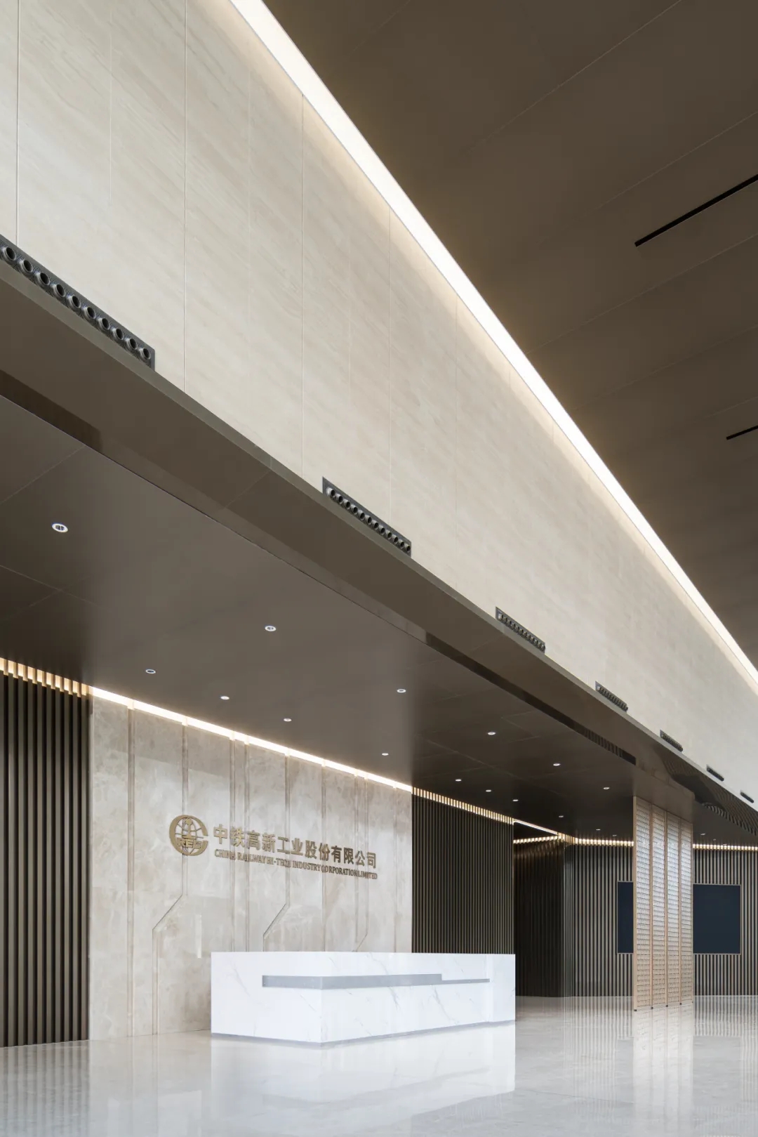 中鐵工業(yè)新辦公大樓裝修設(shè)計(jì)(圖3) 中鐵工業(yè)新辦公大樓裝修設(shè)計(jì)(圖3)