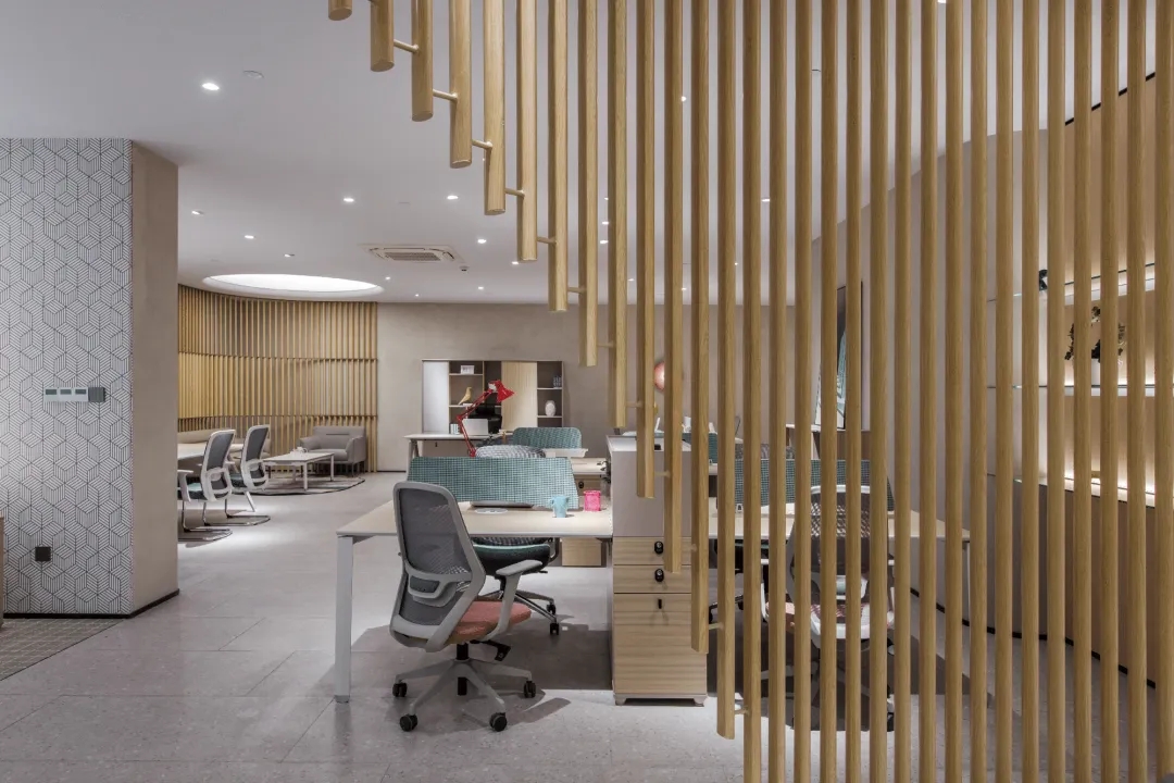 意式東方 家具公司高端辦公室裝修設(shè)計(jì)案例(圖15) 意式東方 家具公司高端辦公室裝修設(shè)計(jì)案例(圖15)