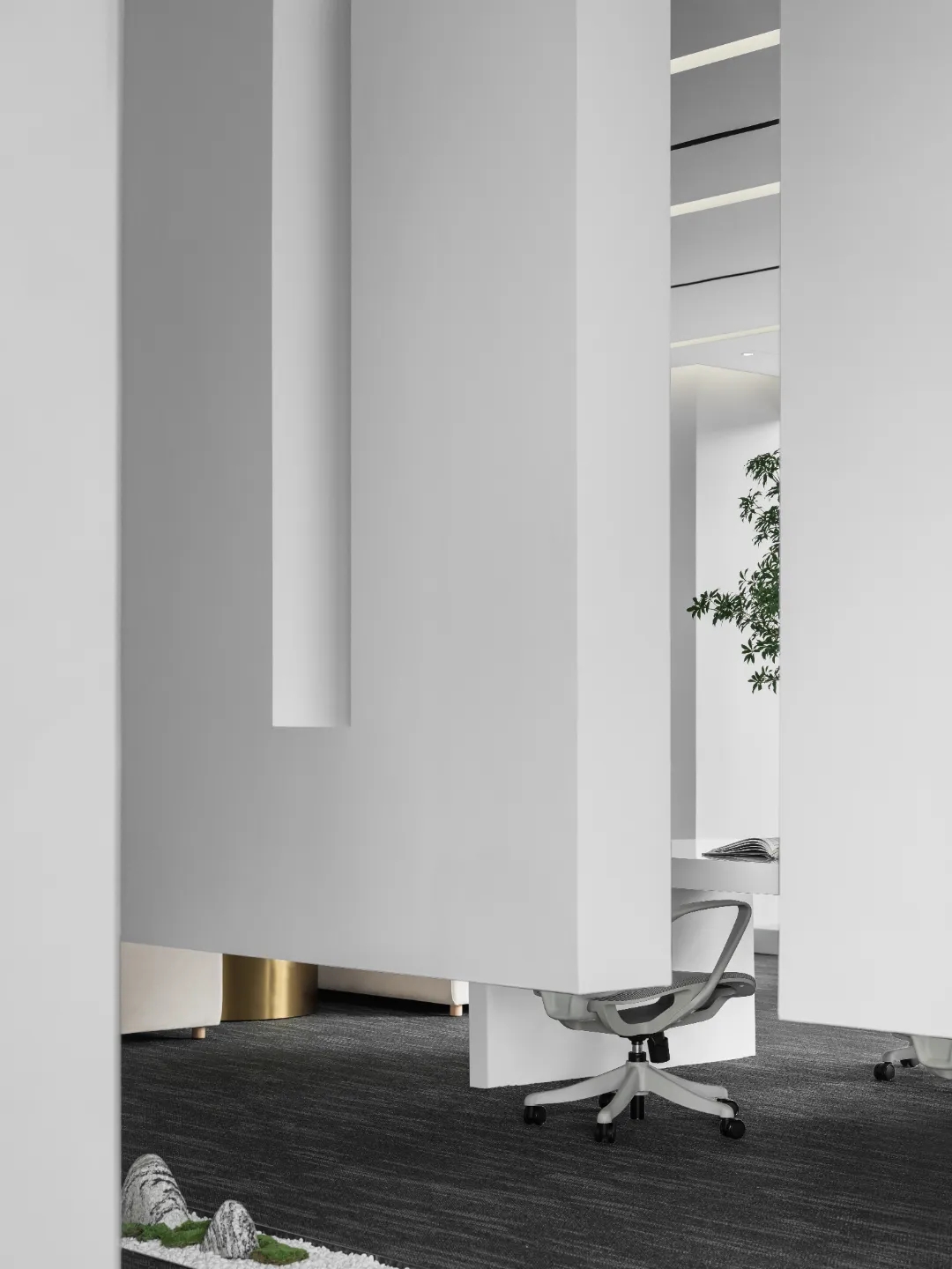 極簡藝術(shù) 燒糖文化科技公司辦公樓裝修設(shè)計案例(圖7) 極簡藝術(shù) 燒糖文化科技公司辦公樓裝修設(shè)計案例(圖7)