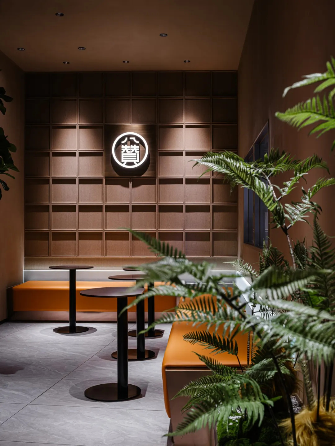 特色燒烤店設計推薦：八贊燒肉酒廊裝修設計案例(圖5)