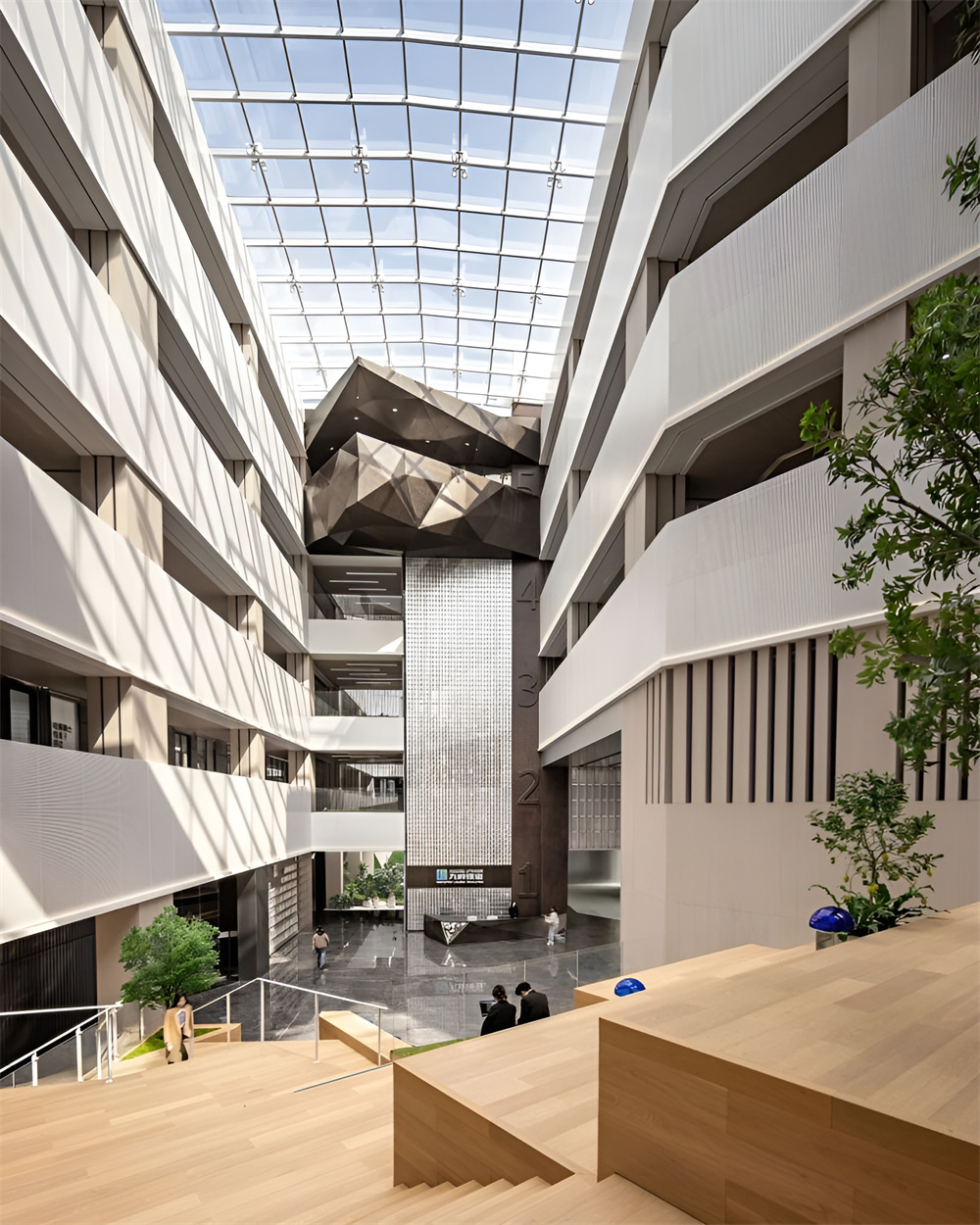 13000平九嶺鋰業(yè)行政研發(fā)總部辦公樓裝修設(shè)計(圖3) 13000平九嶺鋰業(yè)行政研發(fā)總部辦公樓裝修設(shè)計(圖3)