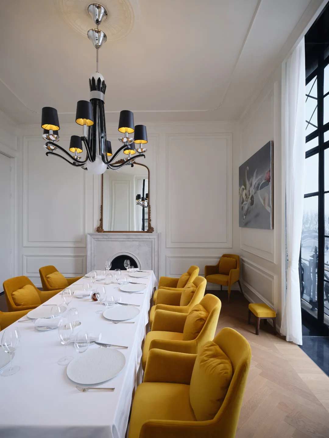 法式美學(xué)浪漫優(yōu)雅 LAtelier 18法餐廳裝修設(shè)計(jì)(圖7) 法式美學(xué)浪漫優(yōu)雅 LAtelier 18法餐廳裝修設(shè)計(jì)(圖7)