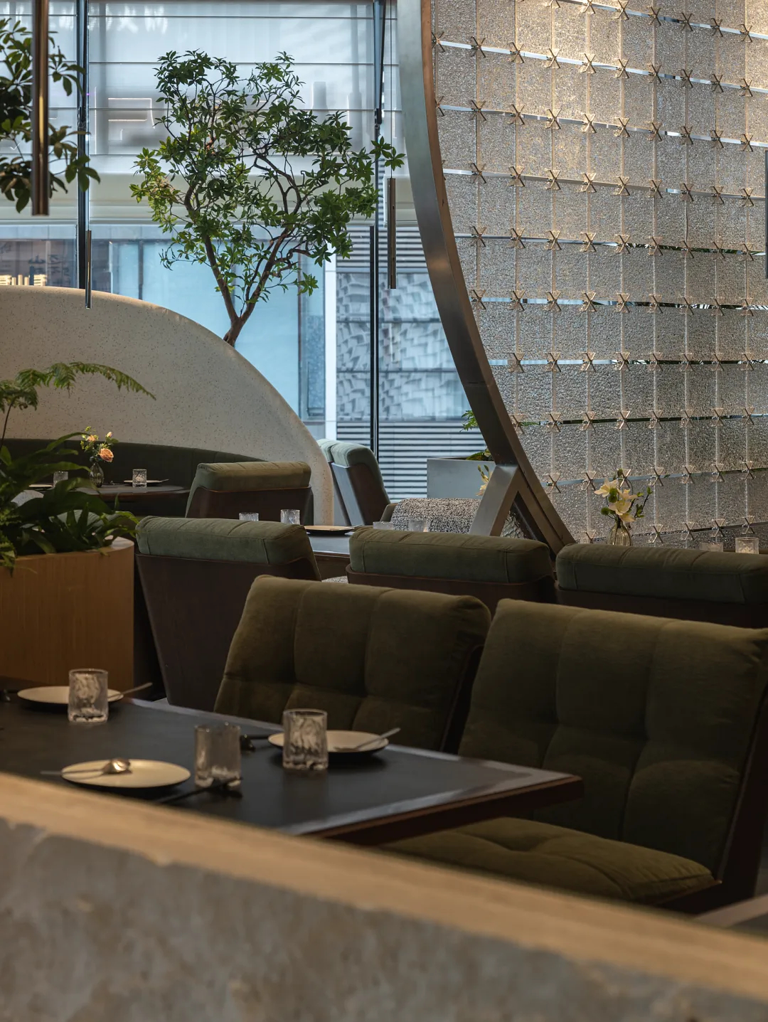 鄭州山有月茶與餐·茶餐廳裝修設(shè)計(jì)分享(圖6) 鄭州山有月茶與餐·茶餐廳裝修設(shè)計(jì)分享(圖6)