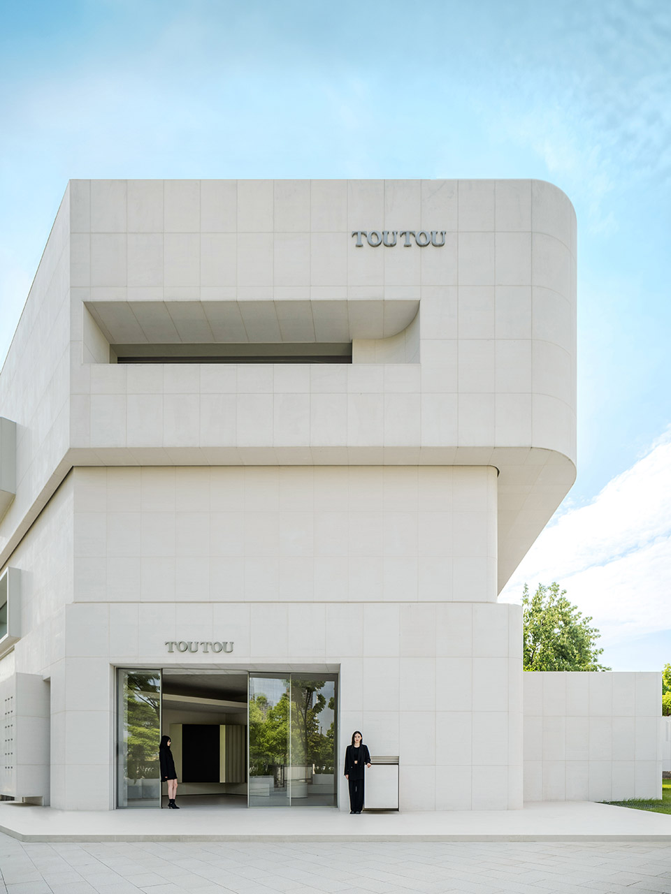 打破傳統(tǒng)印象 電子商務(wù)公司獨(dú)棟辦公樓裝修設(shè)計(jì)(圖1) 打破傳統(tǒng)印象 電子商務(wù)公司獨(dú)棟辦公樓裝修設(shè)計(jì)(圖1)