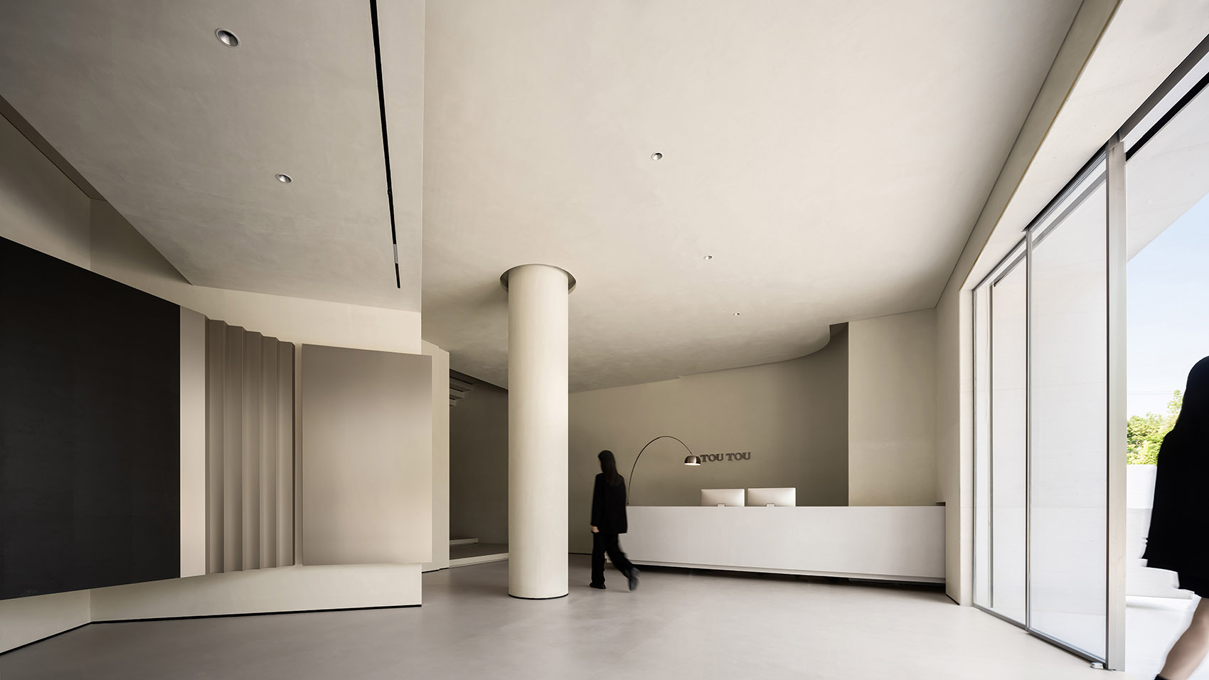 打破傳統(tǒng)印象 電子商務(wù)公司獨(dú)棟辦公樓裝修設(shè)計(jì)(圖4) 打破傳統(tǒng)印象 電子商務(wù)公司獨(dú)棟辦公樓裝修設(shè)計(jì)(圖4)