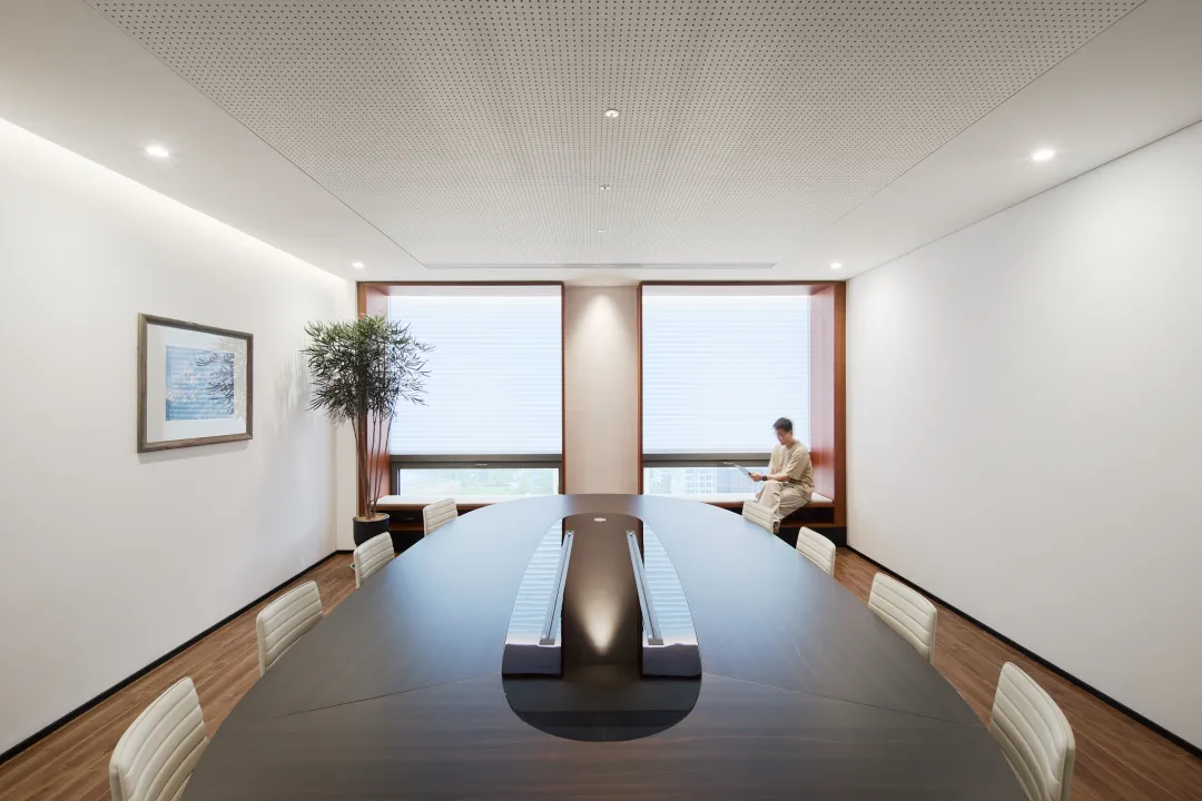 400平汽車配件公司展廳兼辦公室裝修設(shè)計(jì)(圖8) 400平汽車配件公司展廳兼辦公室裝修設(shè)計(jì)(圖8)