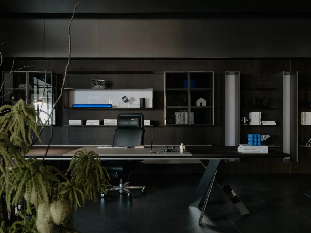 500平辦公家具企業(yè)展廳兼企業(yè)接待會(huì)所裝修設(shè)計(jì)(圖5) 500平辦公家具企業(yè)展廳兼企業(yè)接待會(huì)所裝修設(shè)計(jì)(圖5)