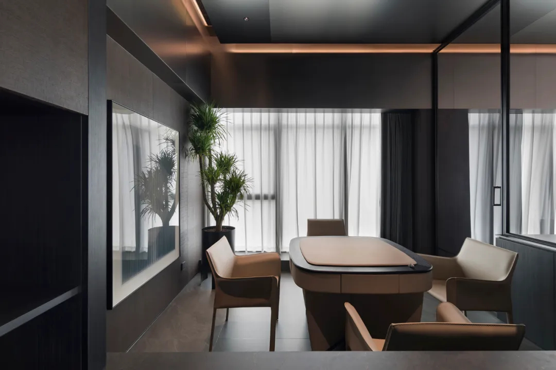 500平辦公家具企業(yè)展廳兼企業(yè)接待會(huì)所裝修設(shè)計(jì)(圖10) 500平辦公家具企業(yè)展廳兼企業(yè)接待會(huì)所裝修設(shè)計(jì)(圖10)