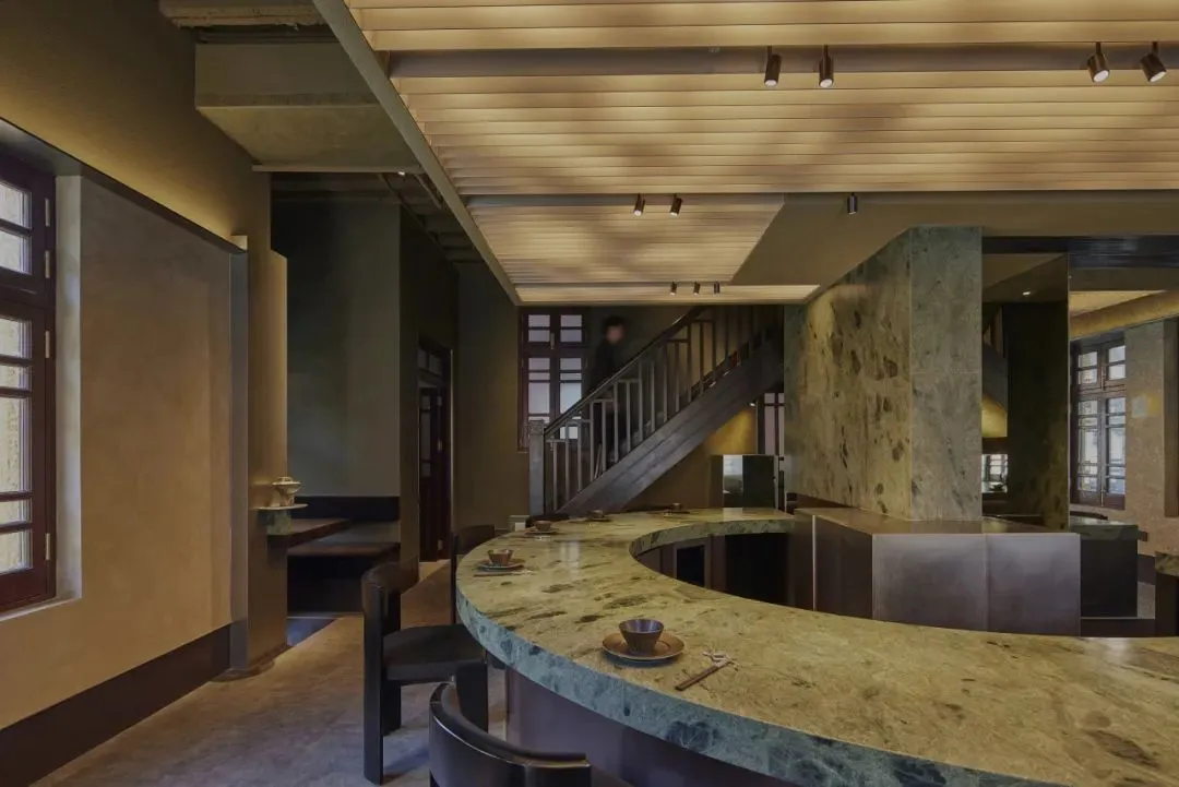 鄭州金博大推薦蔥蘢和牛小火鍋餐廳裝修設(shè)計(jì)(圖5) 鄭州金博大推薦蔥蘢和牛小火鍋餐廳裝修設(shè)計(jì)(圖5)