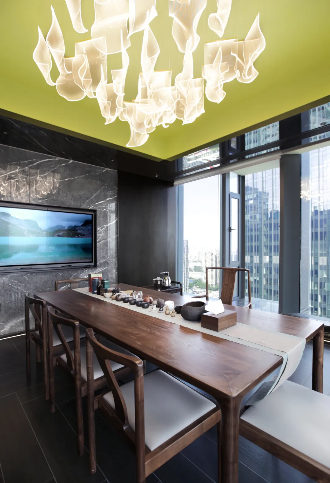 1200平現(xiàn)代東方珠光律師事務所裝修設計(圖10) 1200平現(xiàn)代東方珠光律師事務所裝修設計(圖10)