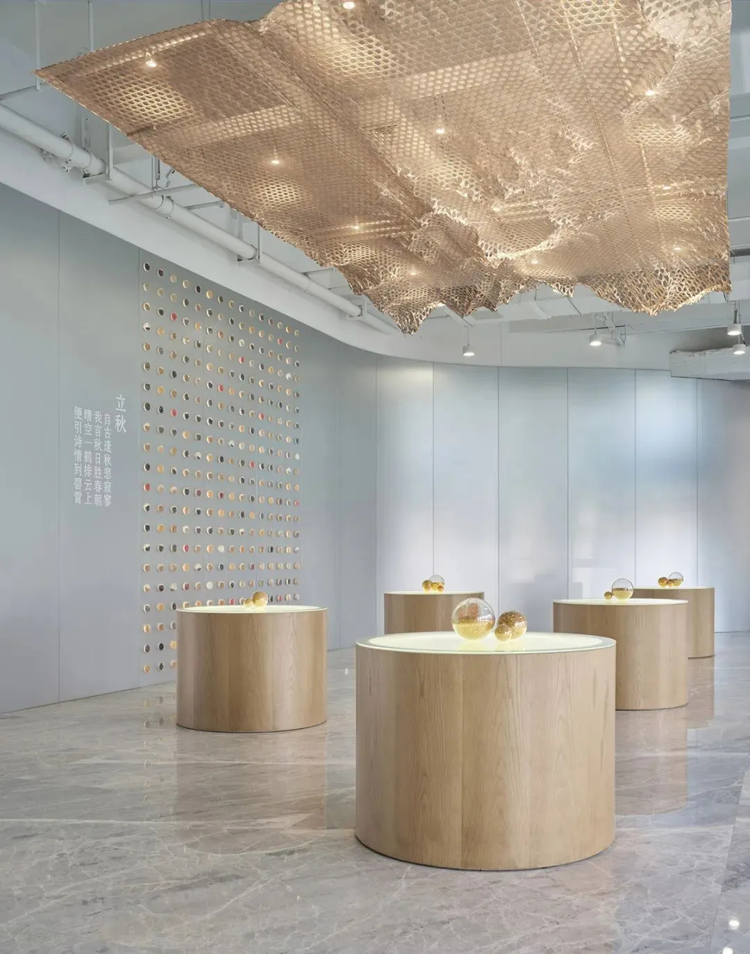 5000平種業(yè)集團總部辦公&展廳裝修設(shè)計方案(圖2) 5000平種業(yè)集團總部辦公&展廳裝修設(shè)計方案(圖2)