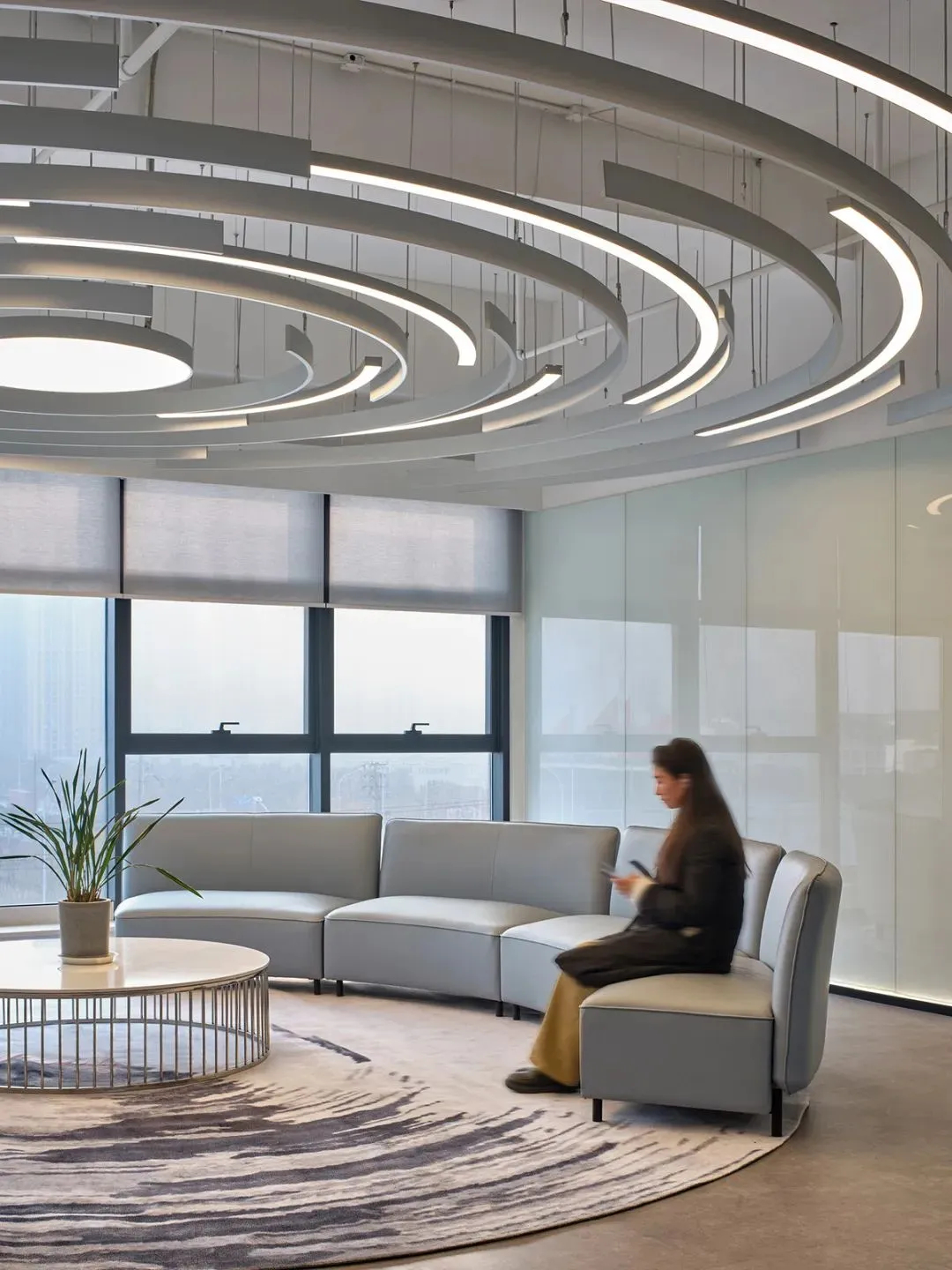 5000平種業(yè)集團總部辦公&展廳裝修設(shè)計方案(圖13) 5000平種業(yè)集團總部辦公&展廳裝修設(shè)計方案(圖13)