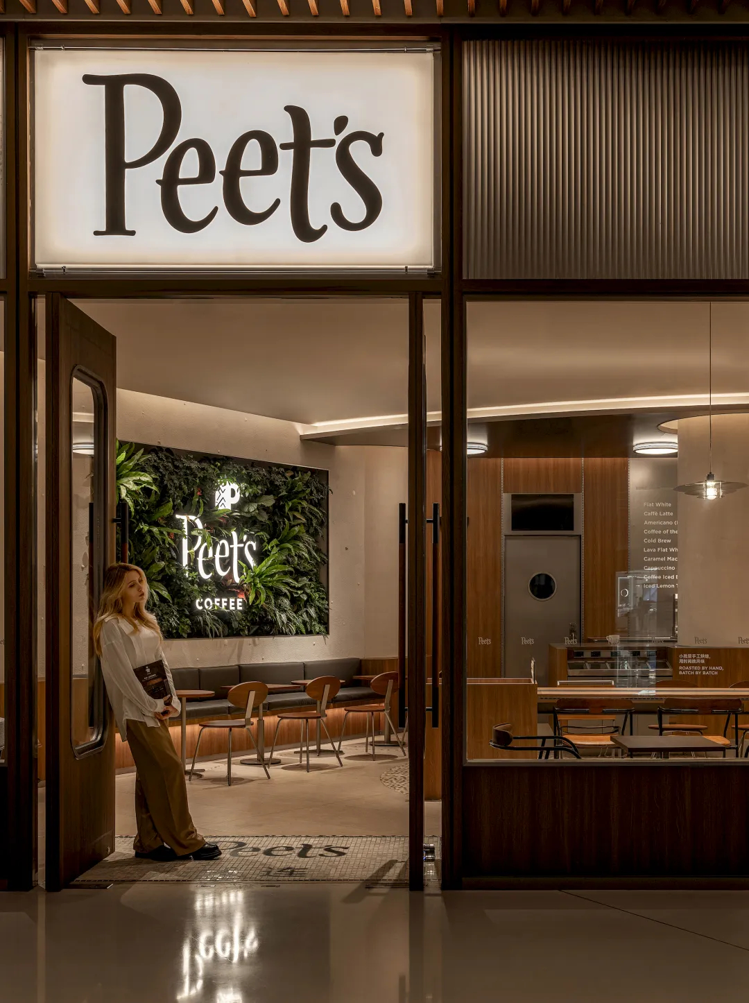 海港文化復(fù)古風(fēng)情 Peets皮爺咖啡店裝修設(shè)計(jì)(圖1) 海港文化復(fù)古風(fēng)情 Peets皮爺咖啡店裝修設(shè)計(jì)(圖1)