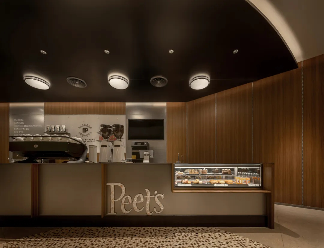 海港文化復(fù)古風(fēng)情 Peets皮爺咖啡店裝修設(shè)計(jì)(圖6) 海港文化復(fù)古風(fēng)情 Peets皮爺咖啡店裝修設(shè)計(jì)(圖6)