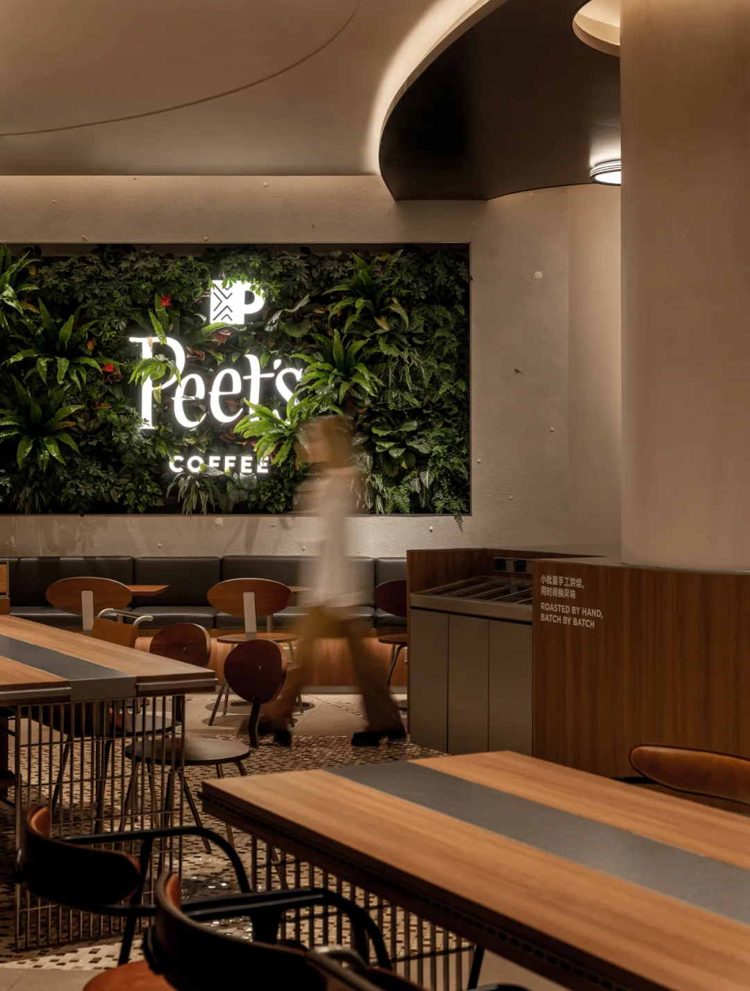 海港文化復(fù)古風(fēng)情 Peets皮爺咖啡店裝修設(shè)計(jì)(圖7) 海港文化復(fù)古風(fēng)情 Peets皮爺咖啡店裝修設(shè)計(jì)(圖7)