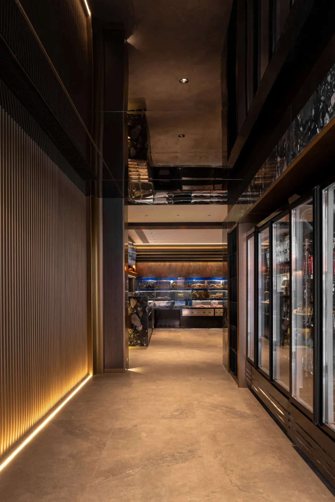 MEI·LIYUAN 高端商務(wù)海鮮火鍋店裝修設(shè)計(jì)(圖4) MEI·LIYUAN 高端商務(wù)海鮮火鍋店裝修設(shè)計(jì)(圖4)