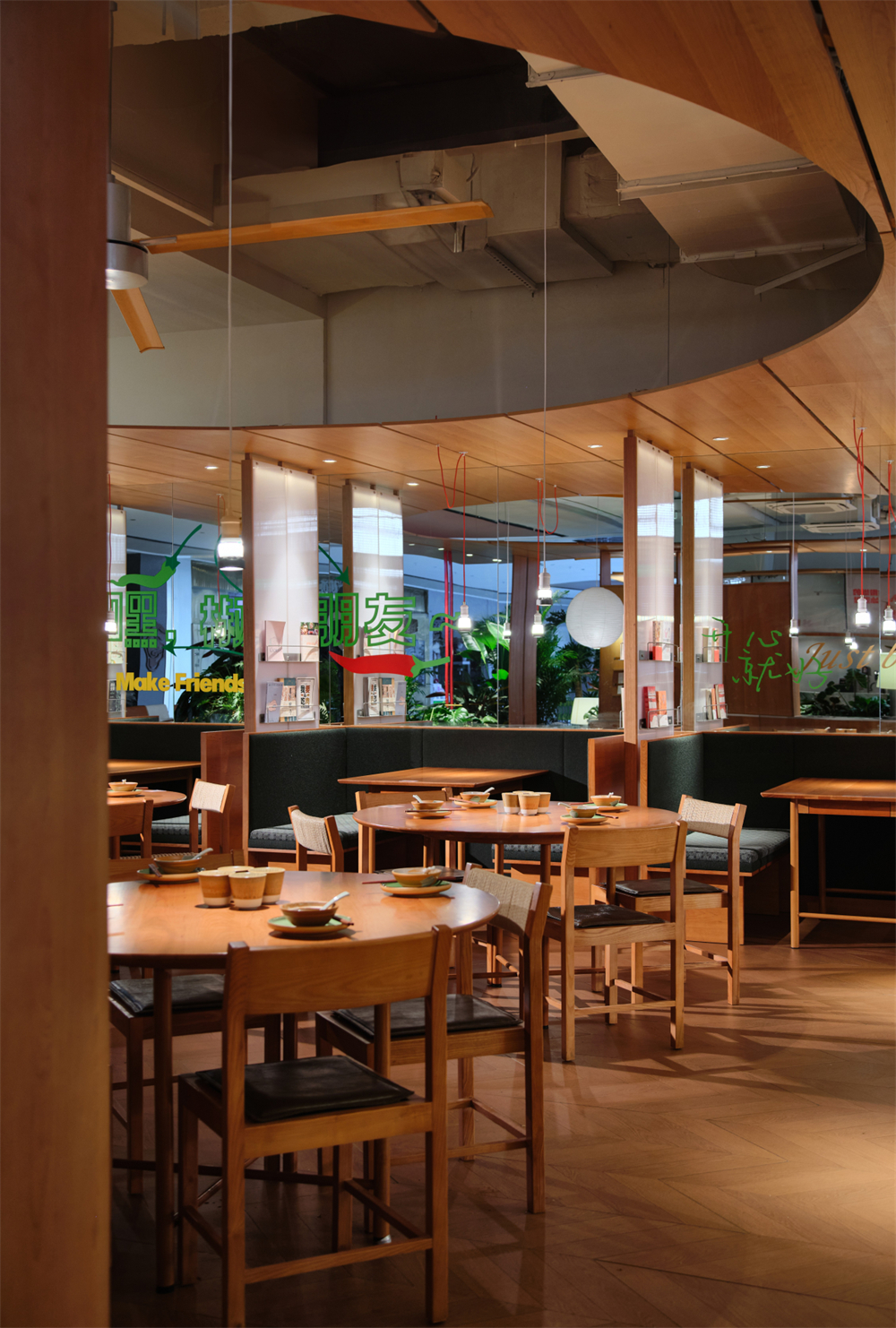 溫柔工業(yè)風(fēng) 三只辣椒餐飲店裝修設(shè)計(圖6) 溫柔工業(yè)風(fēng) 三只辣椒餐飲店裝修設(shè)計(圖6)