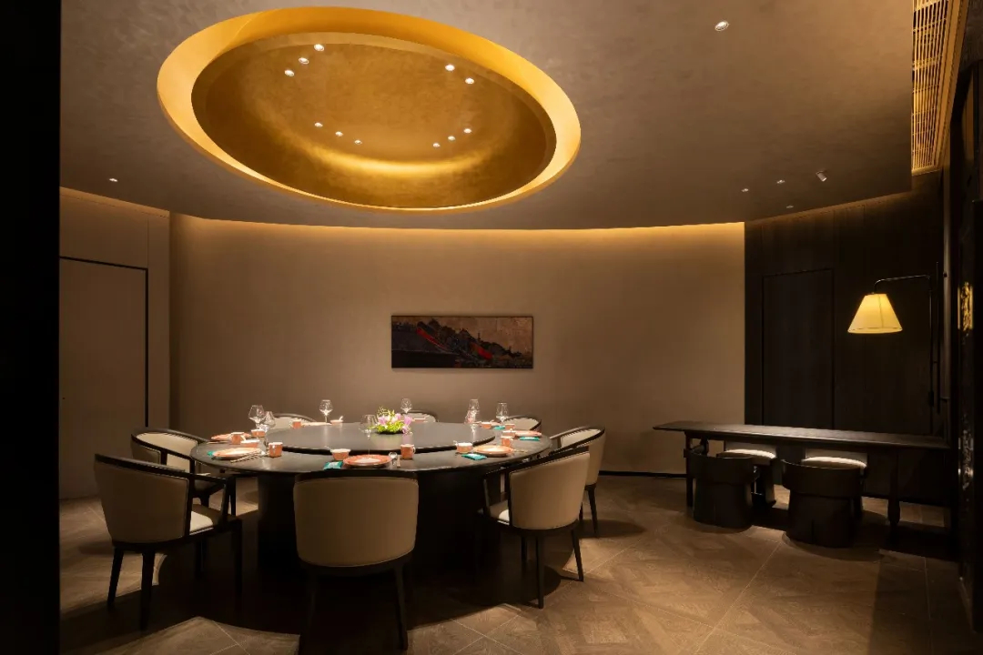 粵食佳·啫啫煲&燒臘 嶺南特色粵菜餐廳裝修設(shè)計(圖9)