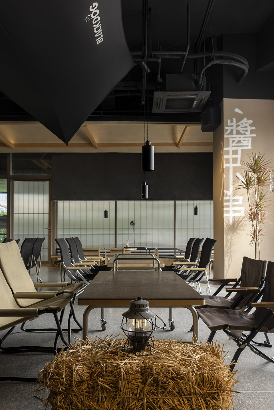 篝火旁 · 醬油小串餐飲空間設(shè)計(jì)裝修案例(圖8) 8.jpg