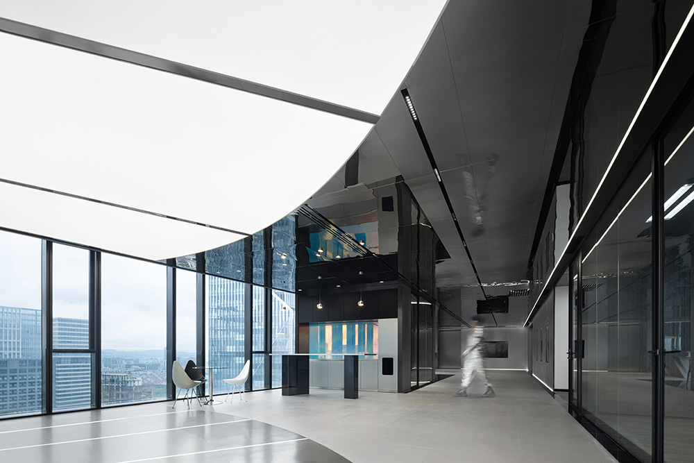 黑白視界 GPUNK哥朋科技辦公設(shè)計(jì)案例(圖4) 4.jpg